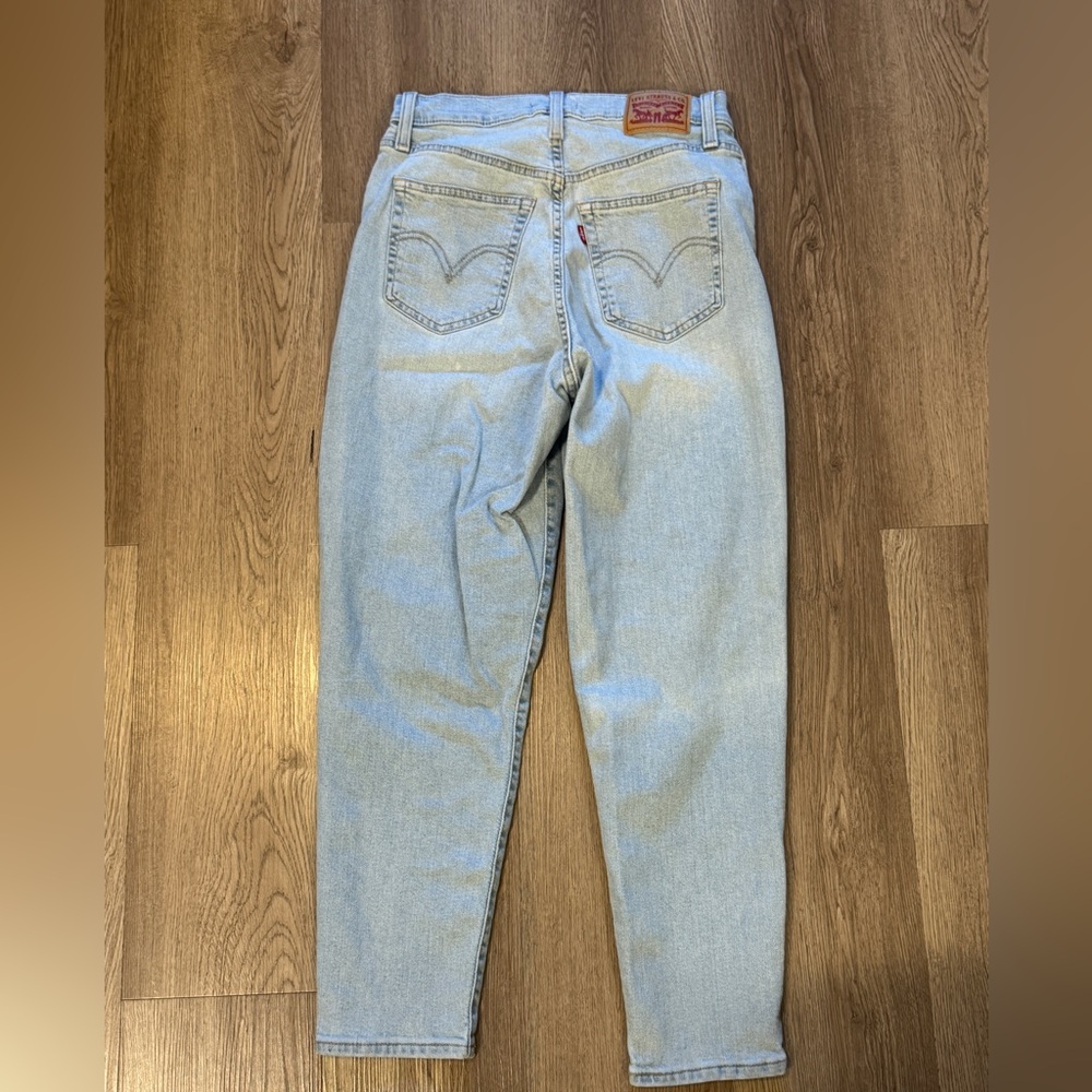Levi's Women's High Rise Jeans Ankle Jeans - size 28